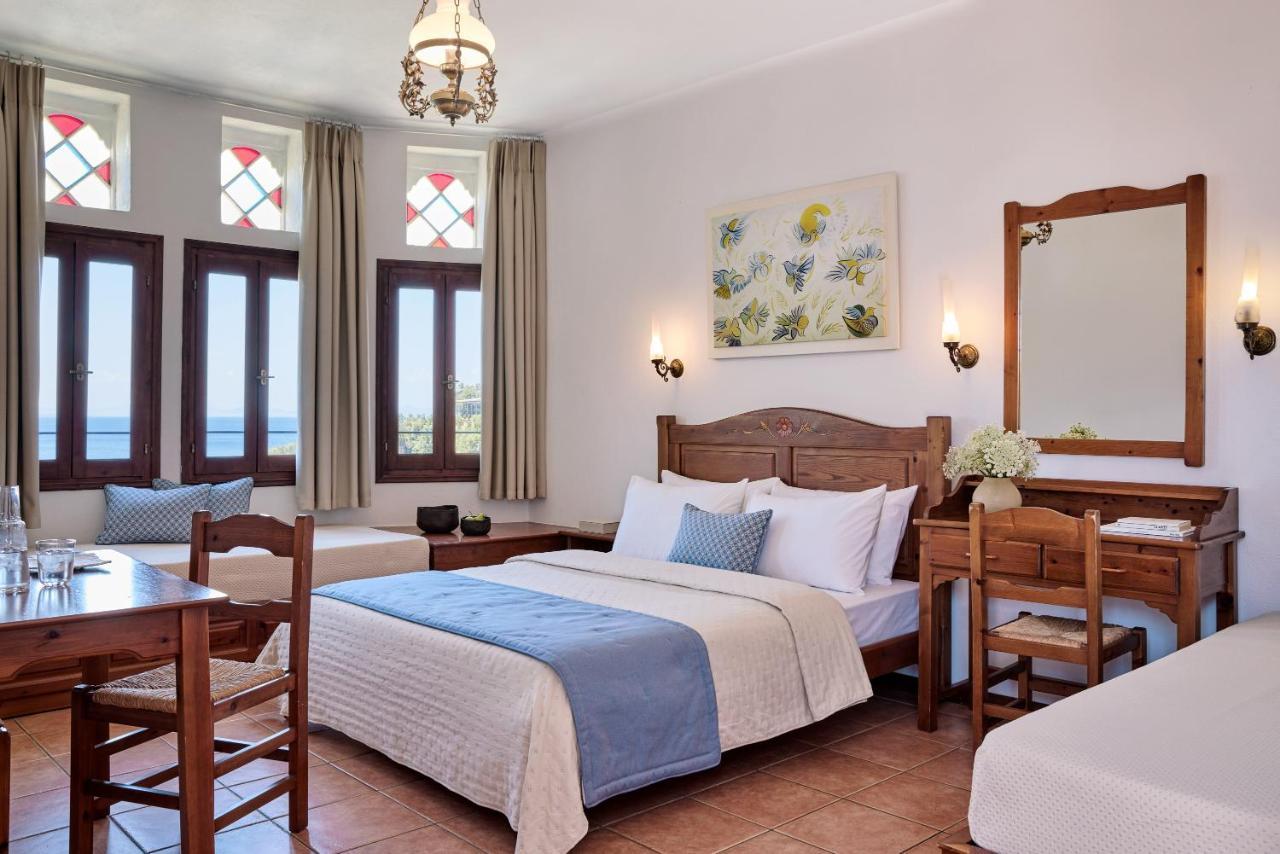 Leda Village Resort Khórto Eksteriør bilde